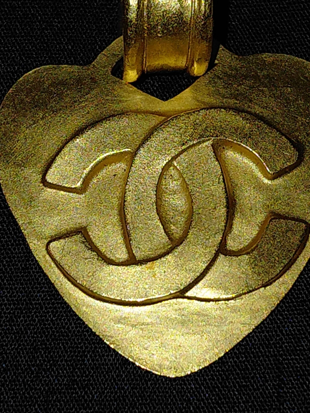 VTG Chanel Brushed Gold Heart CC Logo Clip On Drop Dangle Earrings. VGVC!